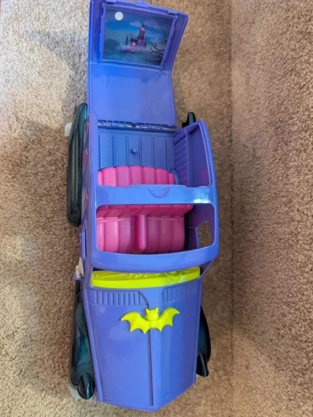 Disney Junior Vampirina Hauntley's Mobile Car Lights & Sounds Vehicle